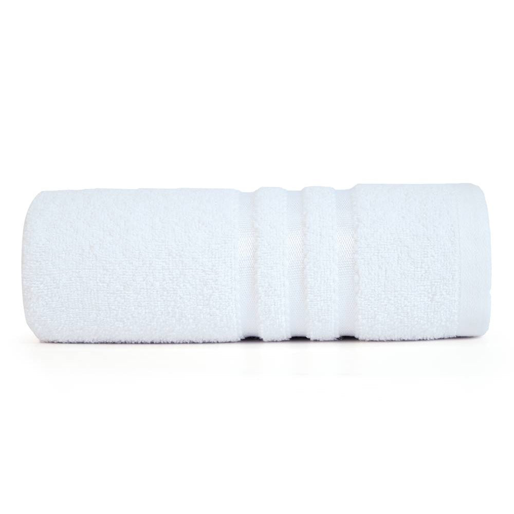 Fluffy Prime Club Rivera cotton towel providing a soft, luxurious feel with exceptional moisture retention.