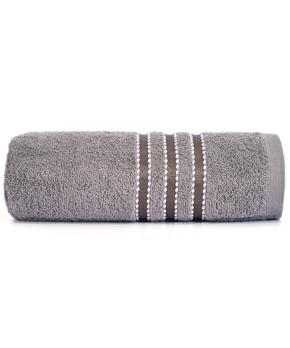 Luxury cotton towels by Prime Club Rivera offering high-quality softness and durability for everyday use.