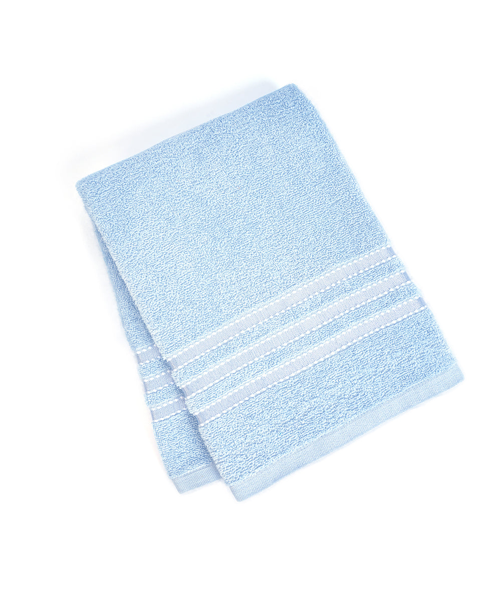 Prime Club Rivera baby towel soft and safe for newborns, made from gentle cotton fibers.