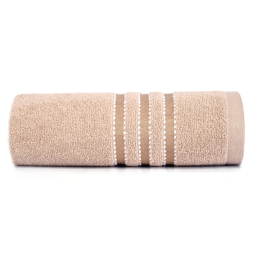 Folded Prime Club Rivera Bath Towel showcasing luxury cotton fabric for superior absorbency and comfort.